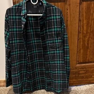 Izod Men's Plaid Shirt Jacket in Black and Green